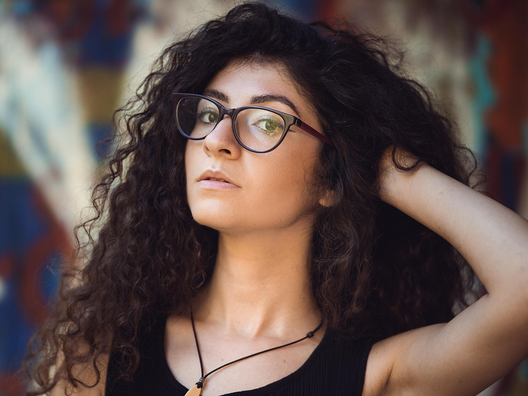 Ela voltou a usar o cabelo solto